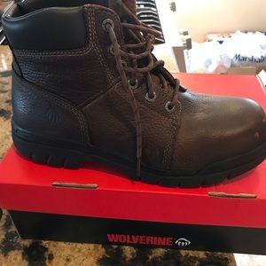 Wolverine work boots with steel toe